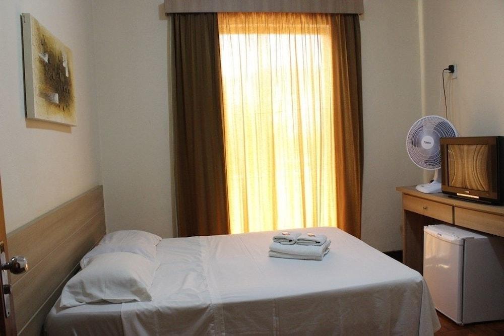 Hotel Dan Inn Pocos De Caldas - A Melhor Localizacao Do Centro By Nacional Inn Екстер'єр фото