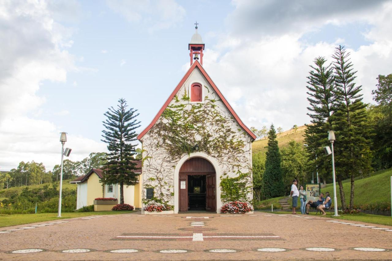 Hotel Dan Inn Pocos De Caldas - A Melhor Localizacao Do Centro By Nacional Inn Екстер'єр фото